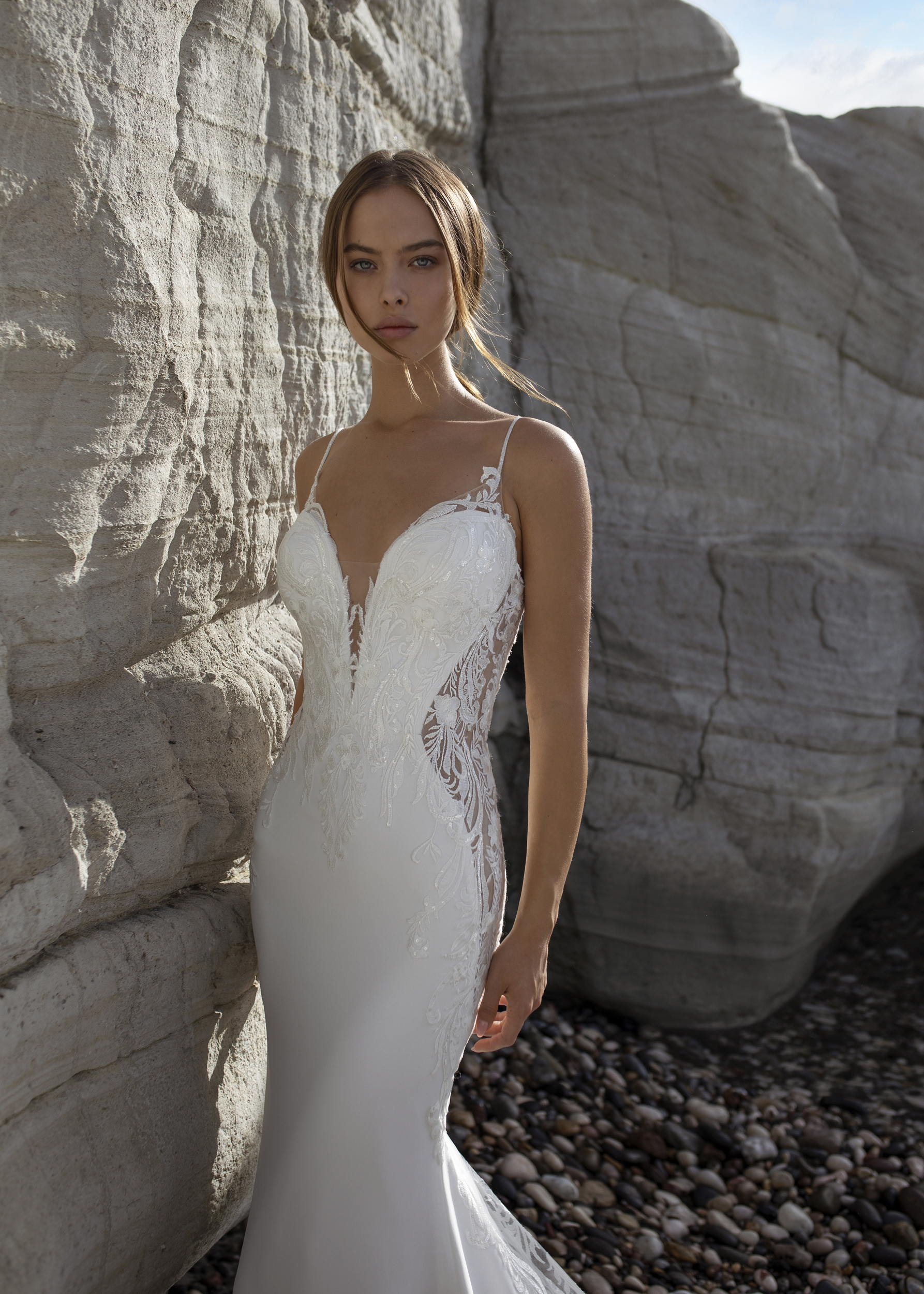 Papillon 2022 Onyx CU Front 1 0883