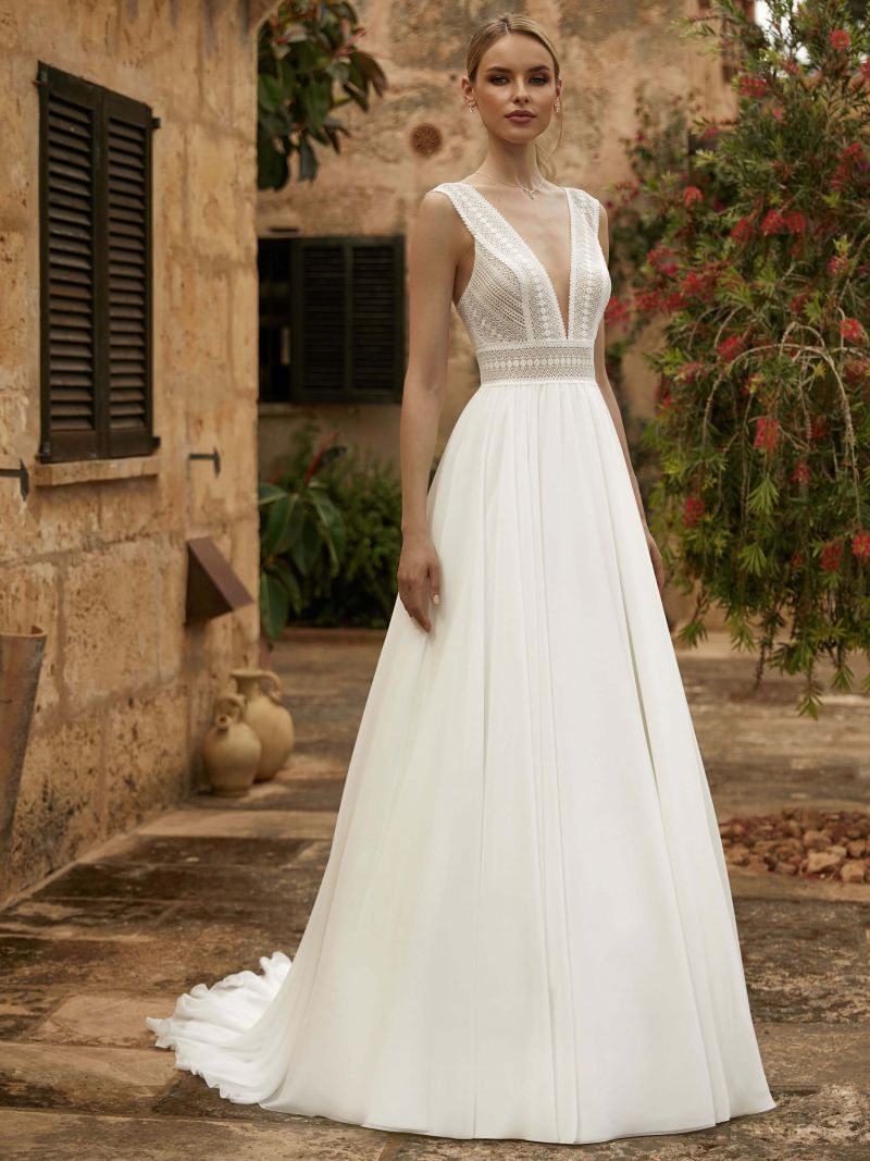 Bianco Evento Bridal Dress Wendy 1