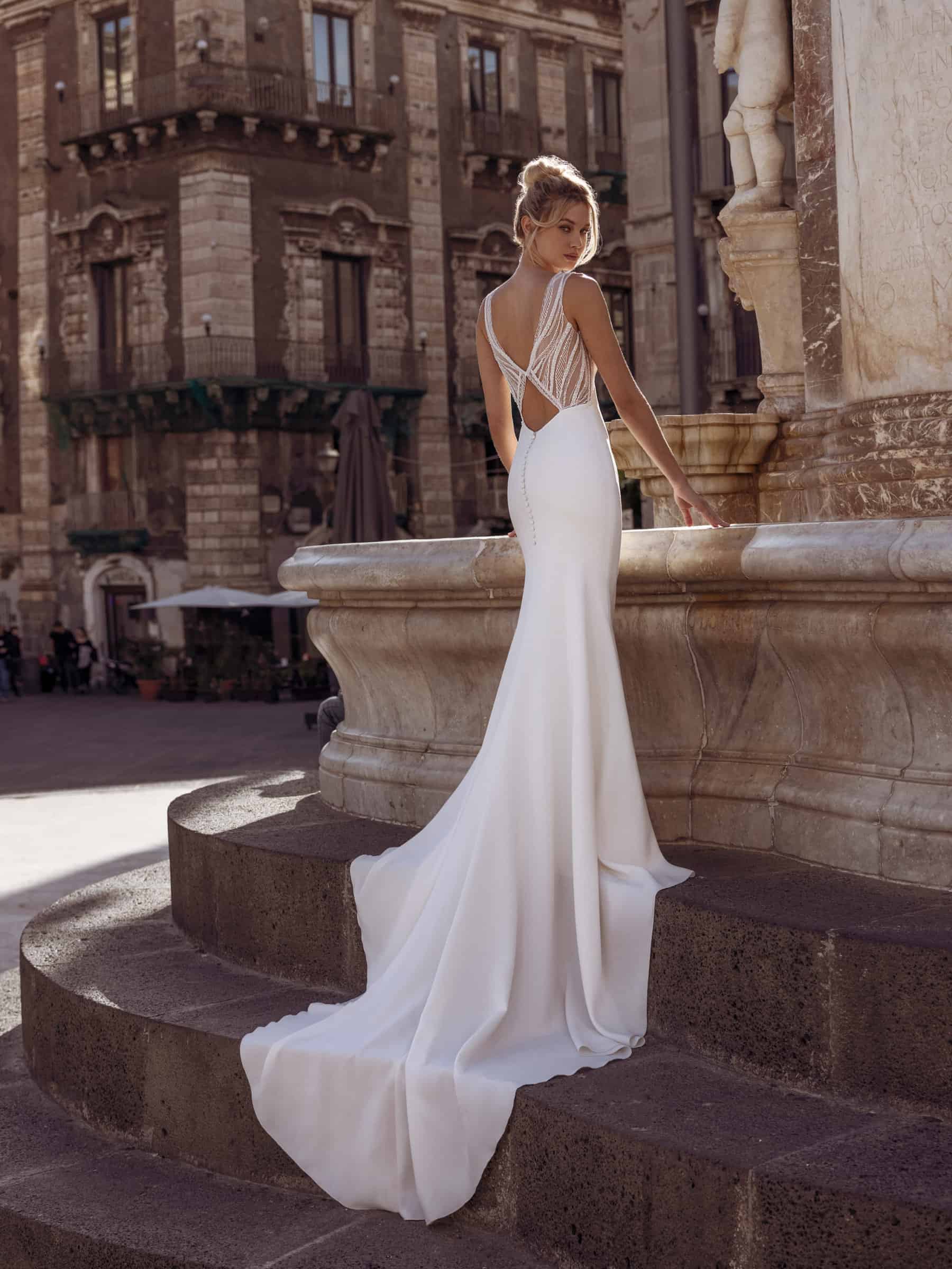 Revelation Collection Ruth Back 01 IMG 1161 Scaled 1