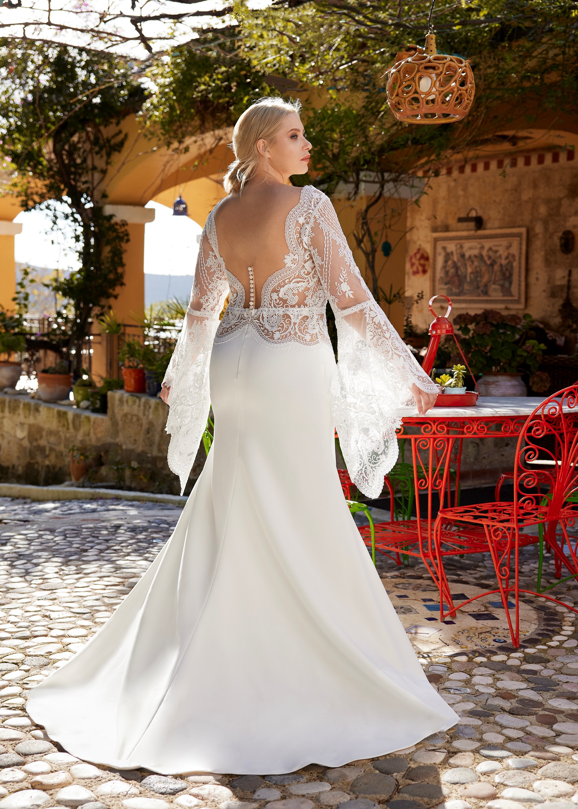 Herve Paris My Freedom Curvy Arques Back H018 1 1760