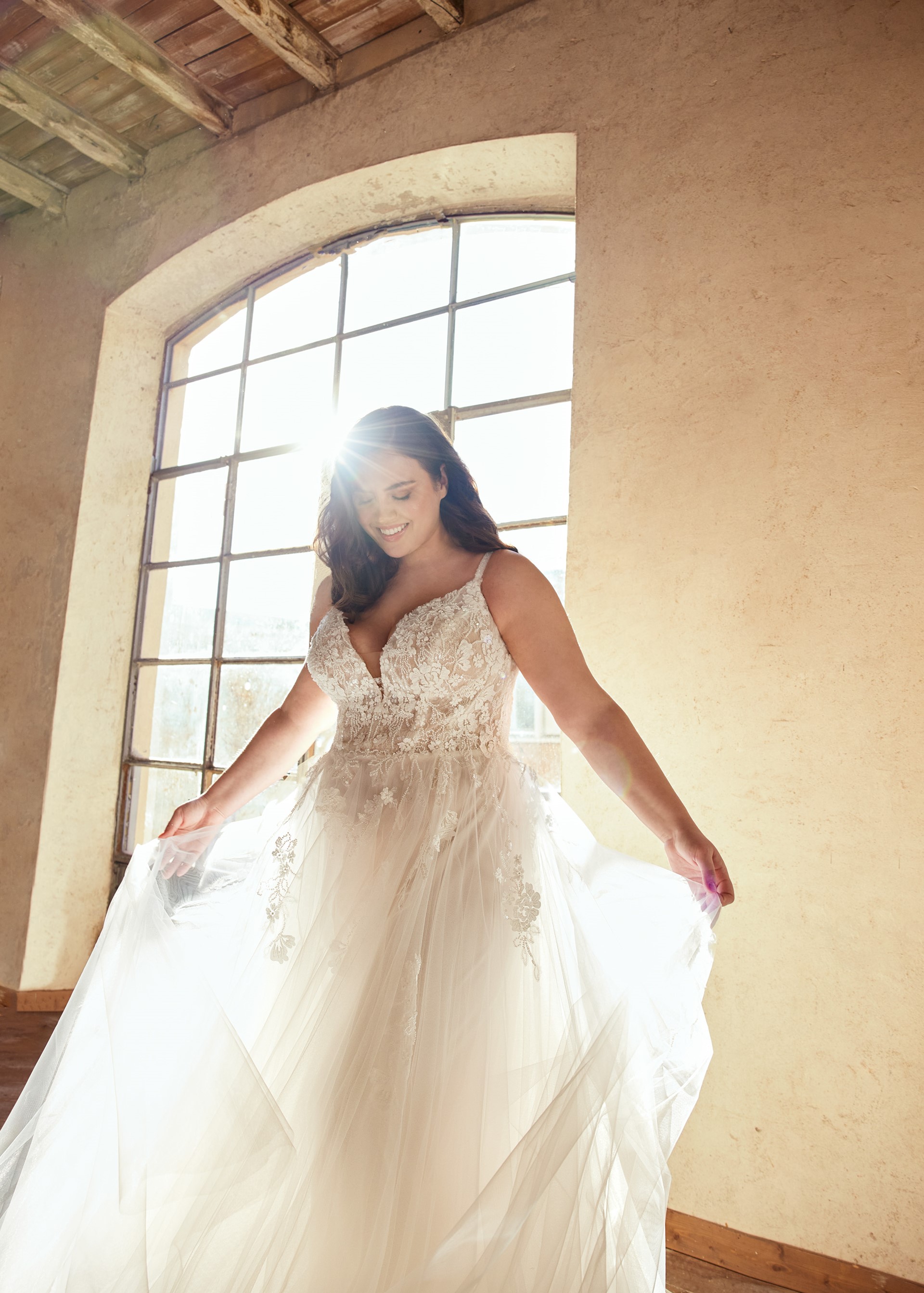 Timeless Beauty Collection Tiffany CU Front 1319