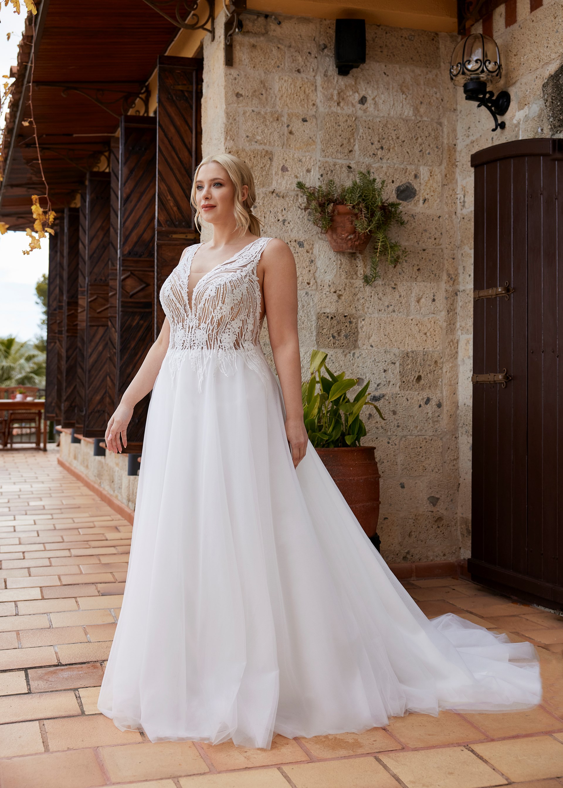 HB Curvy Holly Afront R3307 2792