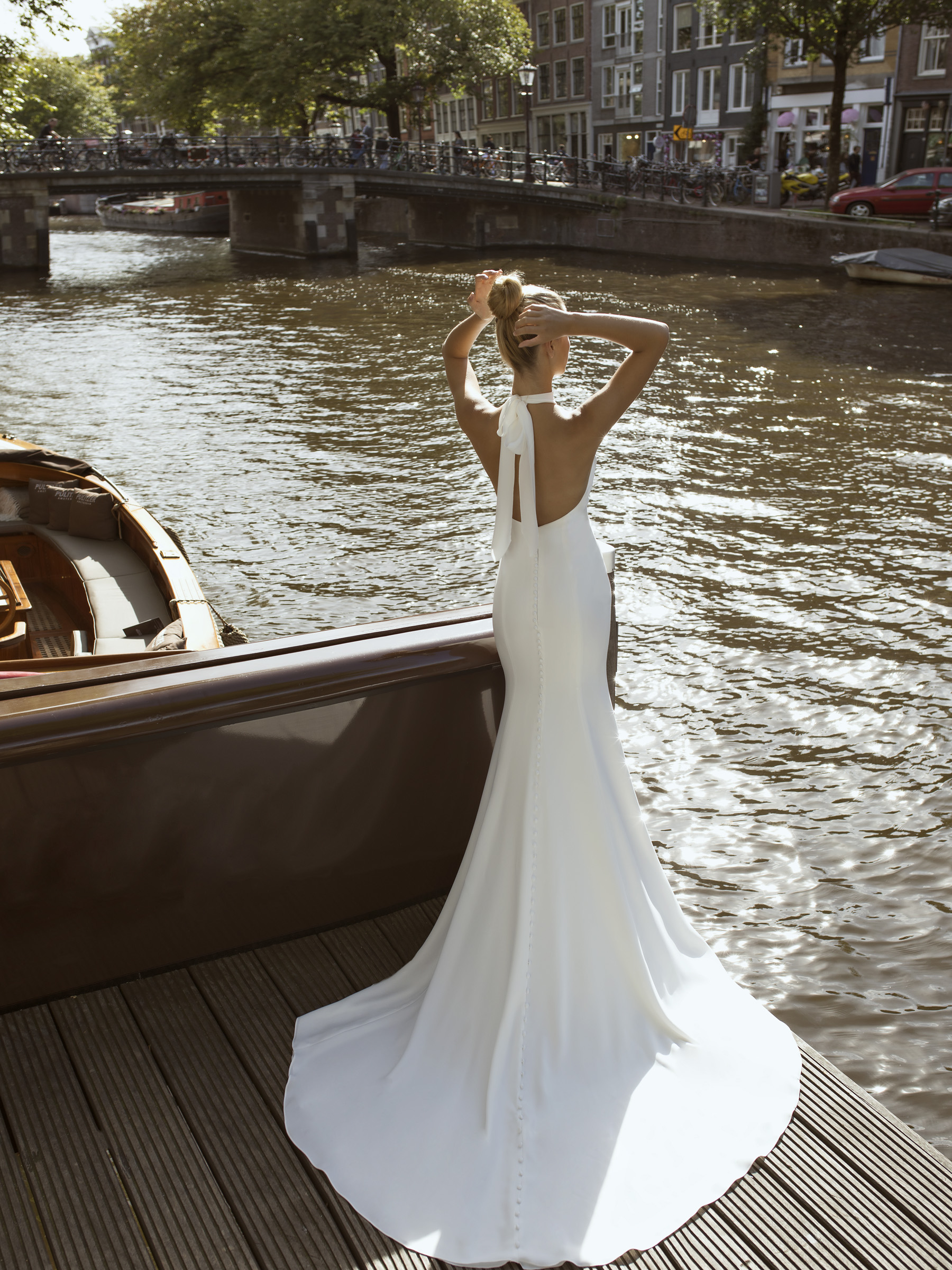 Modeca 2020 Famous Back2