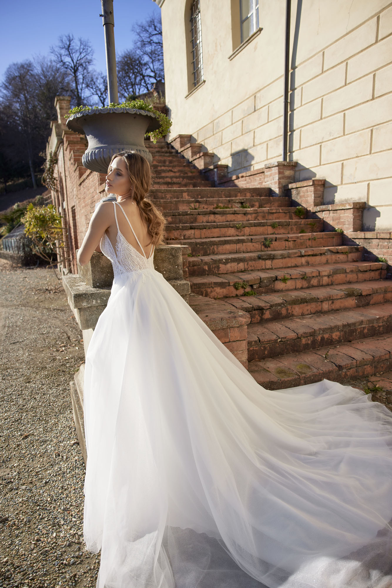 Hello Beautiful By Randy Fenoli HB Freesia Back 03 3304 08 1988