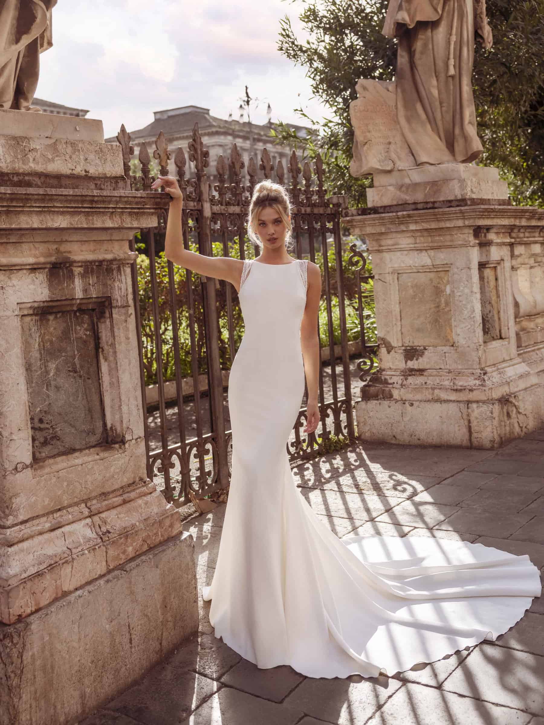 Revelation Collection Ruth Afront 2 01 IMG 1460 Scaled 2