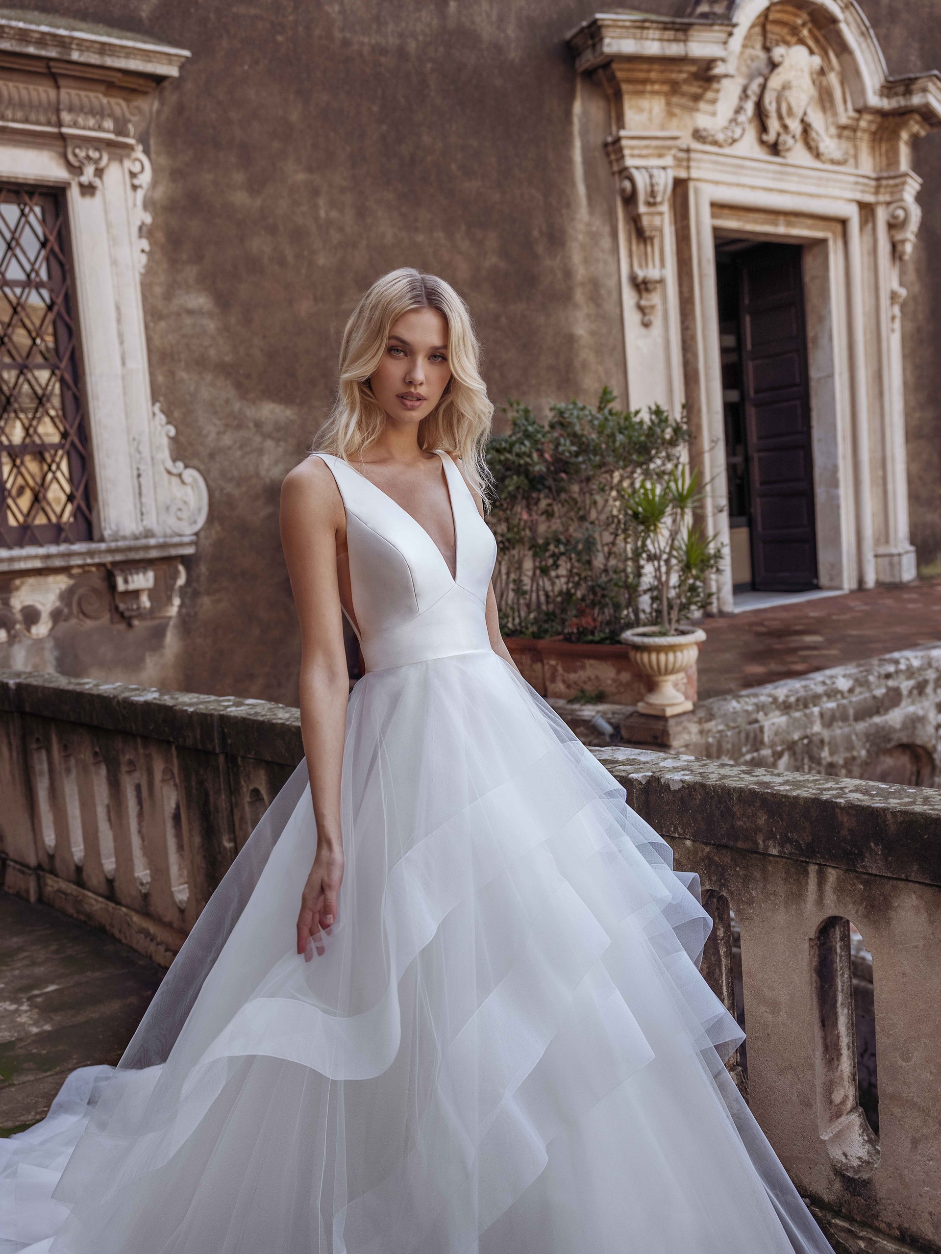 Revelation Collection Robin CU Front 04 IMG 3707