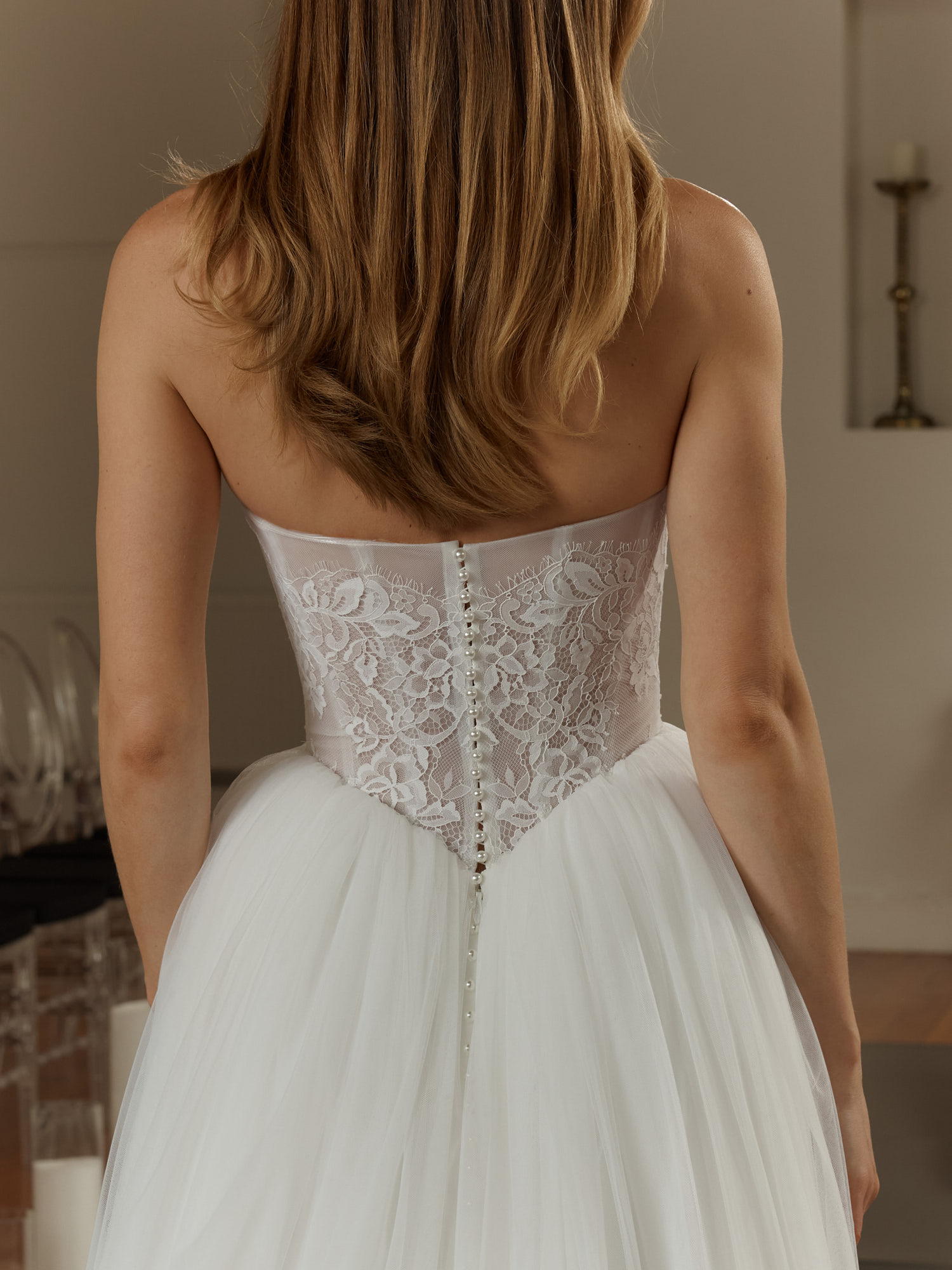 ARIANA EY764 9