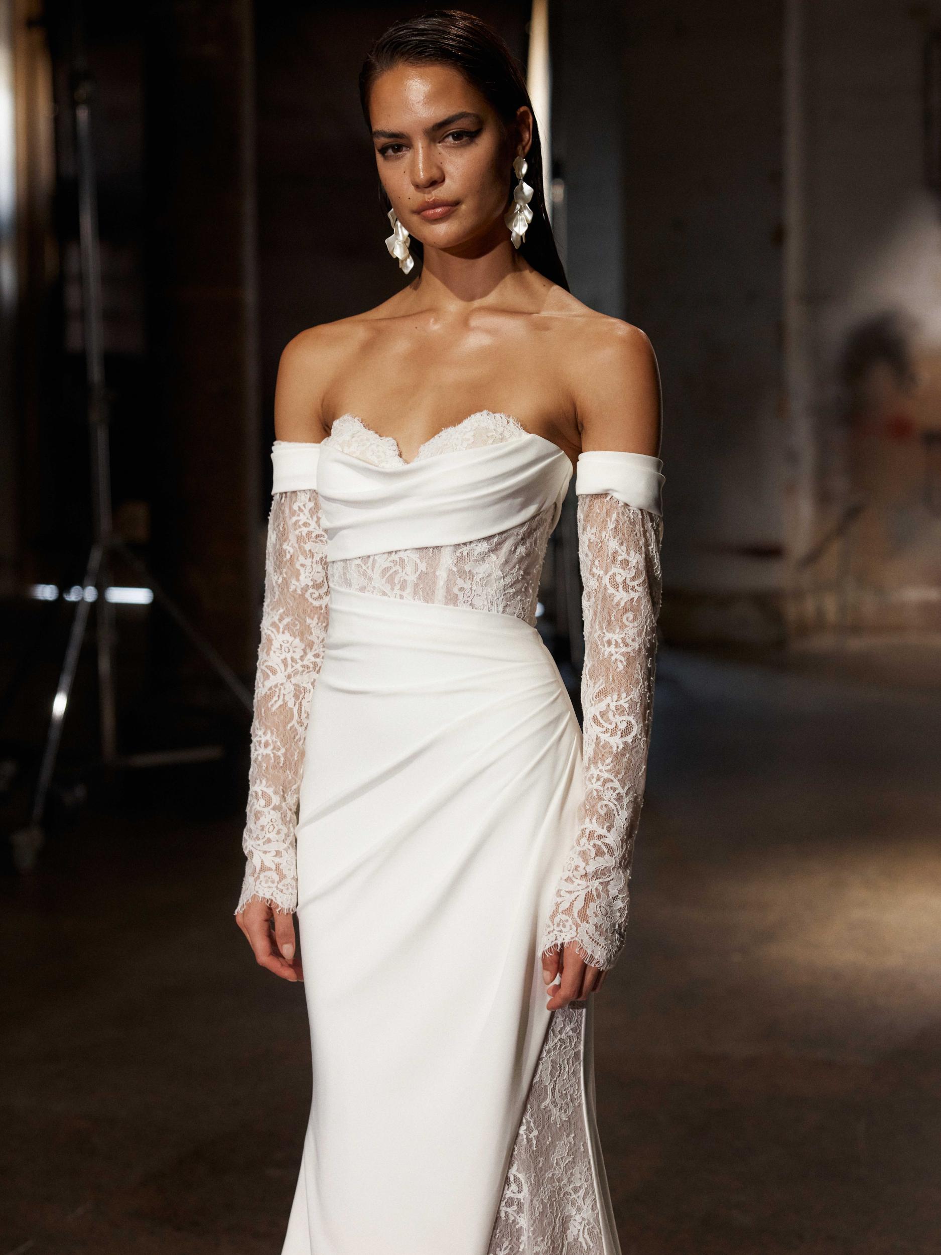 GRAY EY591 3 1875X2500