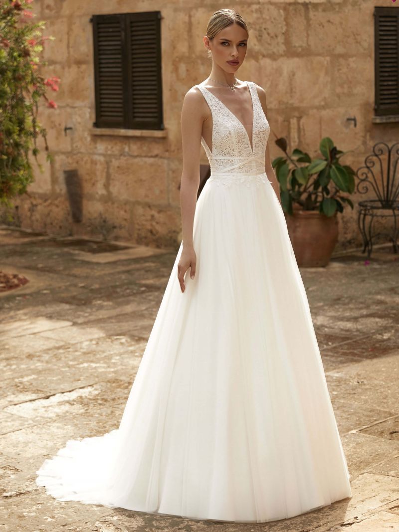 Bianco Evento Bridal Dress Keira 1