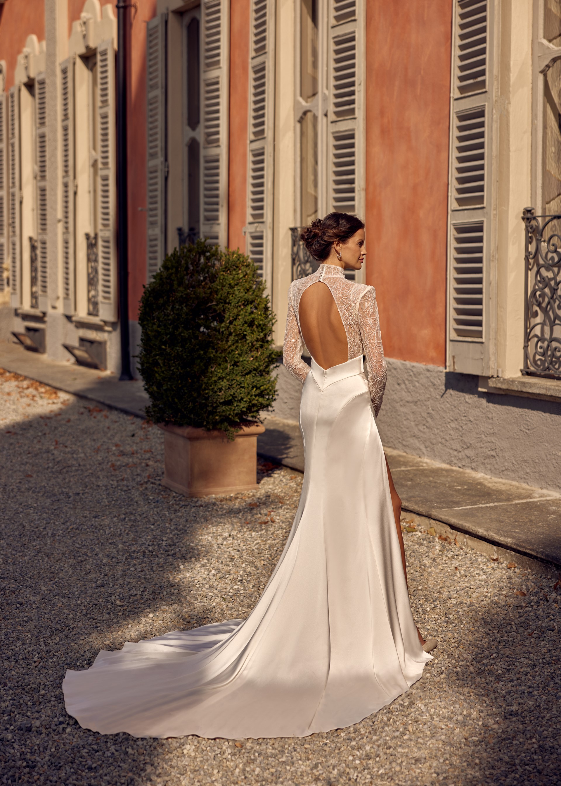 Heavenly Collection Hera Back RF 08983