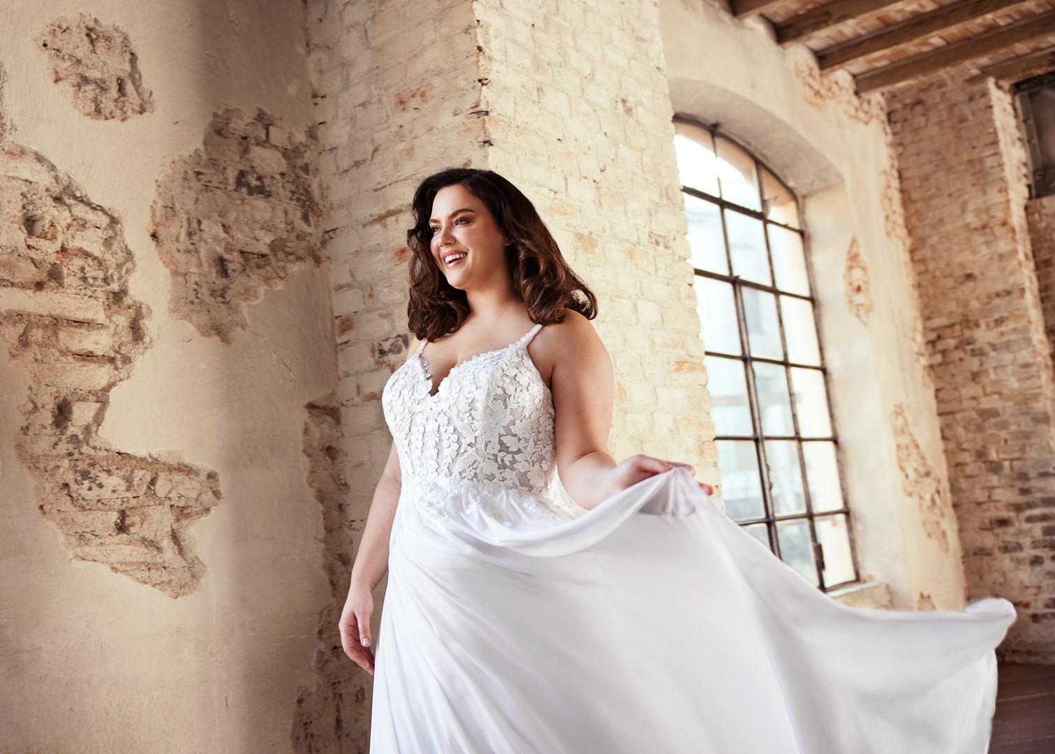 Timeless Beauty Collection Taylor CU Front 0184