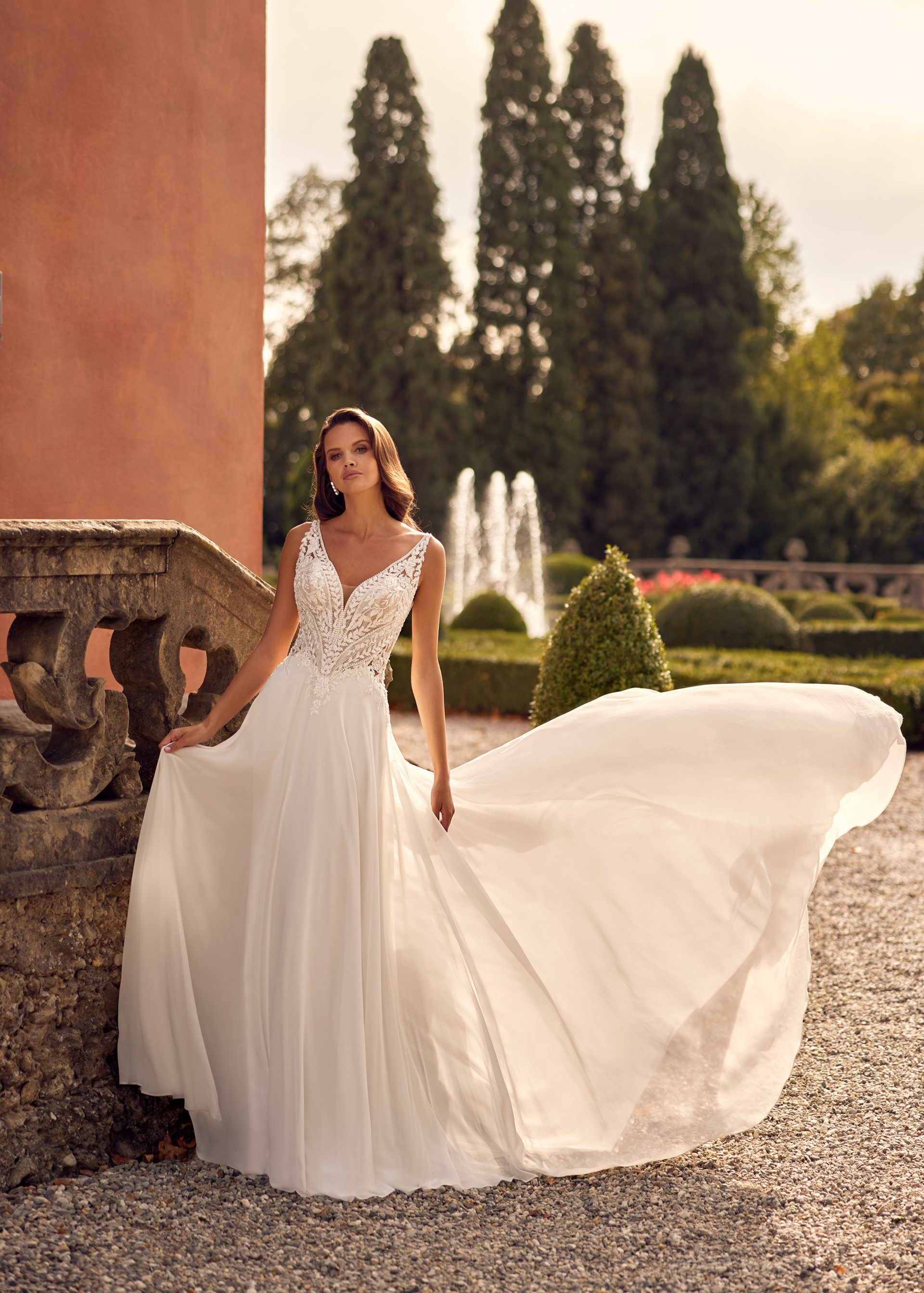 Goddess Collection Grayson Afront RF 03819